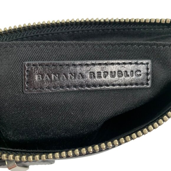 Y2K Banana Republic Black Leather Clutch Zipper Pouch Silver Buckles Fall 2004 - Picture 7 of 9
